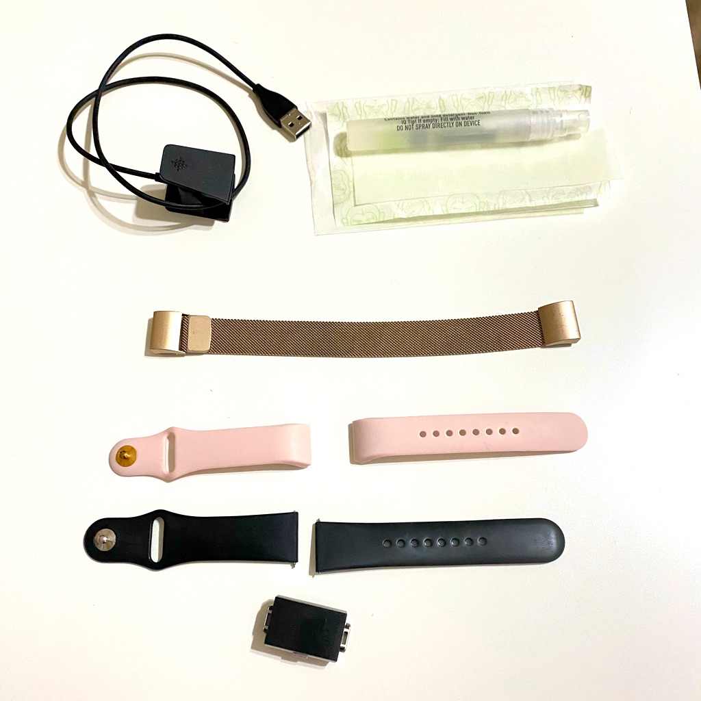 Fitbit Charge 2 Bundle